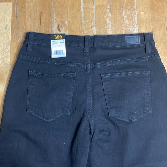 BNWT Women’s Lee straight leg high rise black jeans - Picture 6 of 8